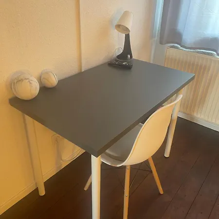 Ferien Oder Messewohnung Fuer 4 Personen * Sarstedt